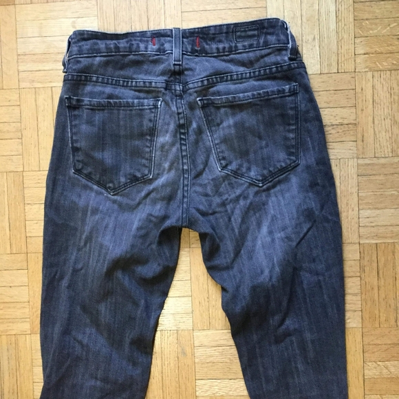 🌿2/$20 BDG (Urban Outfitters) dark grey skinny jeans - Picture 5 of 8
